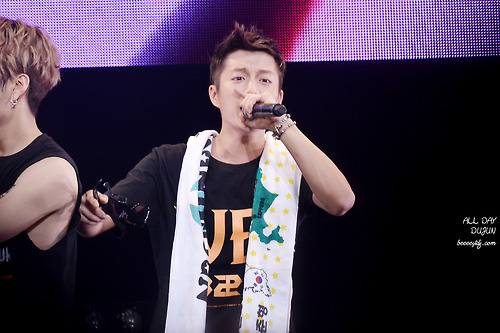 [PICS] [12.10.12] Doojoon @ ZEPP TOUR Tumblr_mc2n8y63ux1ry97tjo1_500