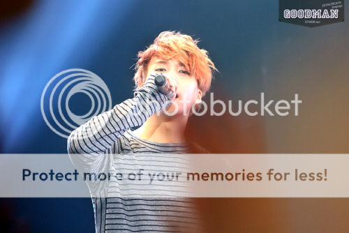 [PICS] [12.10.12] Dongwoon @ ZEPP TOUR Tumblr_mc37fq21sA1ry97tjo1_500