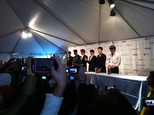 [PICS] [10.11.12] BEAST @ SBS Kpop Super Concert Fanmeeting Tumblr_mdarisB2k71qm6t5s