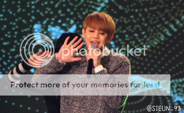 [PICS][03.12.12] Yoseob @ 2012 Korea K-League Awards Tumblr_mejkysvhhp1qg3kauo5_1280