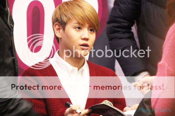 [PICS][06.12.12] Yoseob @ Shindorim Fan Signing Tumblr_mem9bdEMnG1qhplbfo1_1280