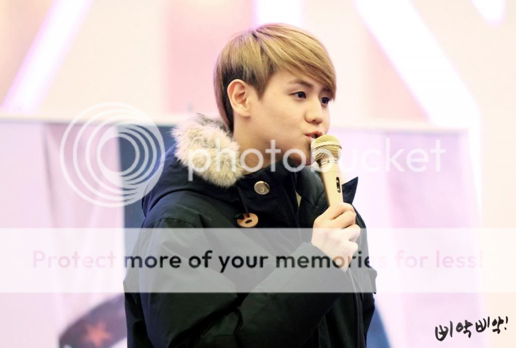 [PICS+VIDS][08.12.12] Yoseob @ Busan Lotte Department Store Fansign Tumblr_mevfjkkHQA1r8h1ifo1_1280