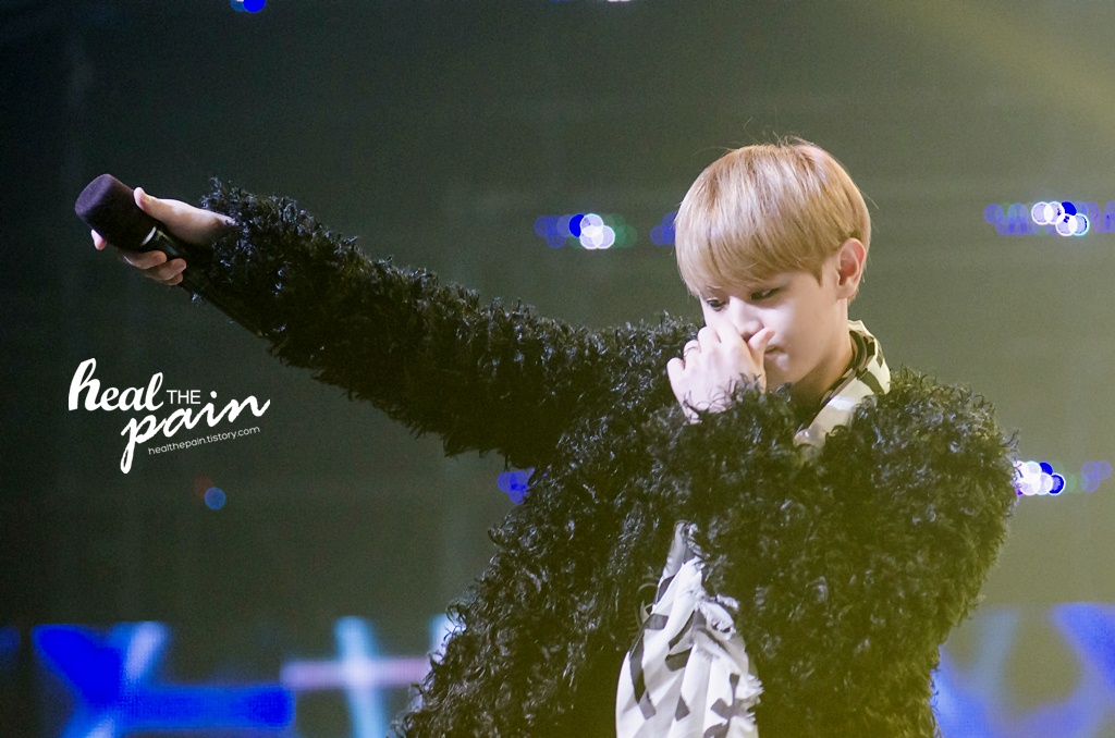 [PICS] [15.12.12] Yoseob @ Love Sharing Concert Tumblr_mf320vC8LQ1r8h1ifo1_1280_zpsf0644bdf