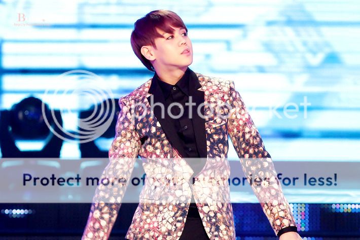 [PICS] [22.12.12] Yoseob @ KBS Entertainment Awards Tumblr_mfhocu7luO1r8h1ifo1_1280_zpsbf40fb13