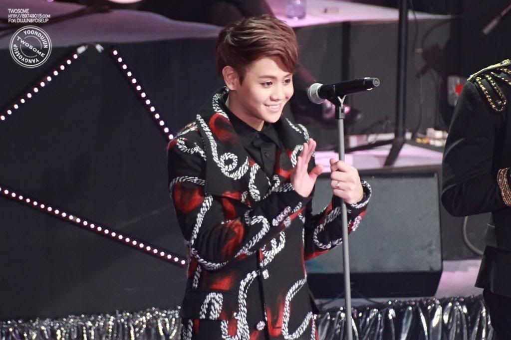 [PICS][28.12.12] Yoseob @ KBS Gayo Daejun Tumblr_mfwaxlMD9v1r8h1ifo1_1280_zpsdbdc9011