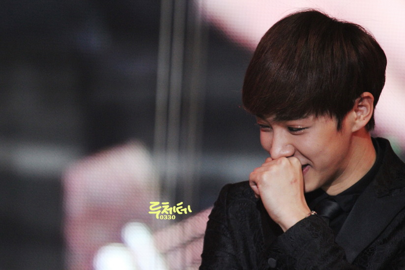 [PICS] [29.12.12] Kikwang @ SBS Gayo Daejun  Tumblr_mfxzzoZAAP1r8h1ifo1_1280_zps5d025c5b