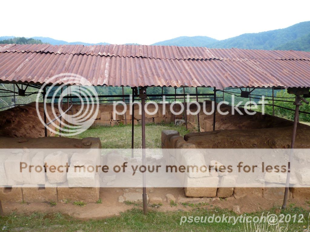 CETATEA DACICA de la COSTESTI (HD) - CETATUIA 20120731-22-CetateaCostesti-017