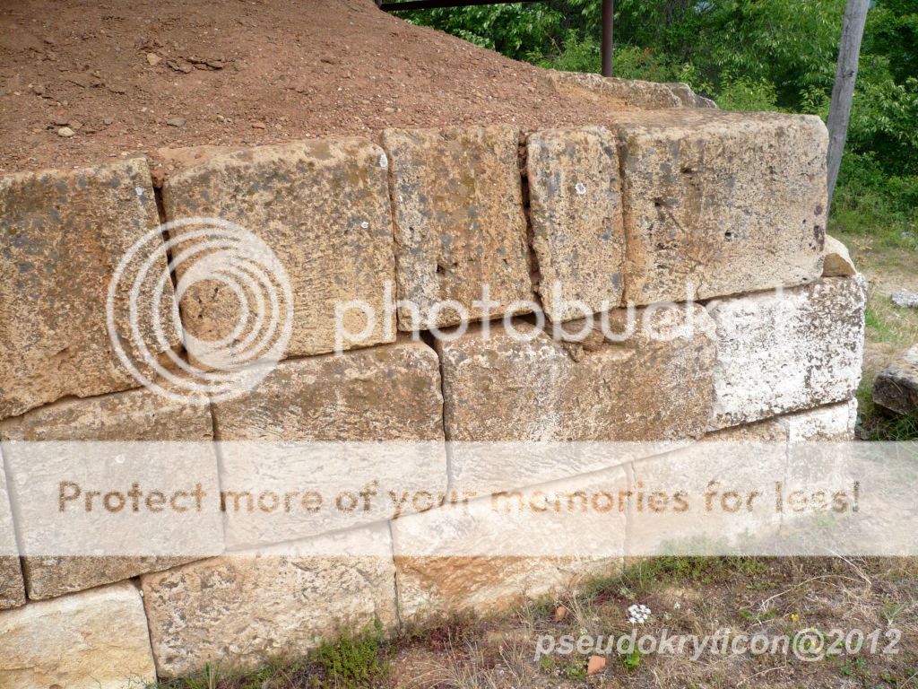 CETATEA DACICA de la COSTESTI (HD) - CETATUIA 20120731-22-CetateaCostesti-050