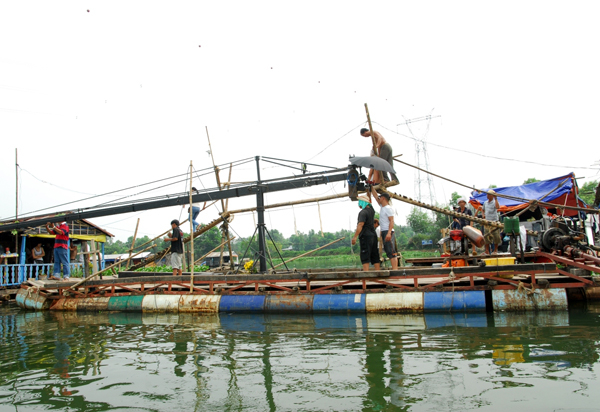 Thái Hòa 'lột xác' trong phim mới Thai-hoa-4