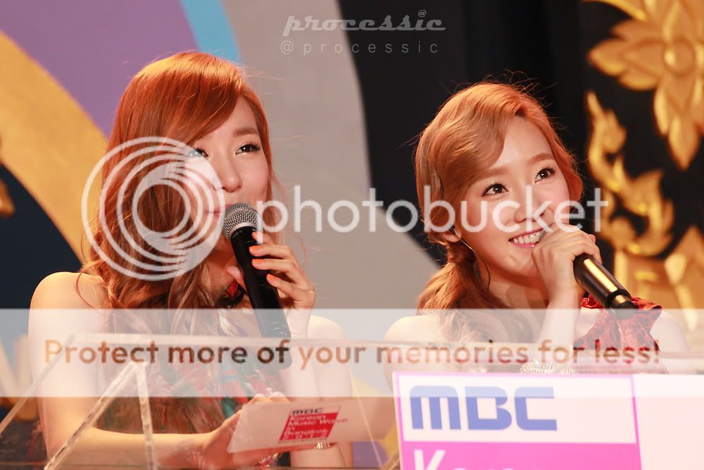 [PIC][05.04.12] LINK DOWN Hình ảnh + videos Taeyeon và Tiffany sang Thái làm MC show Korean Music Wave Tumblr_m259mxo1gp1qc2fqjo2_1280