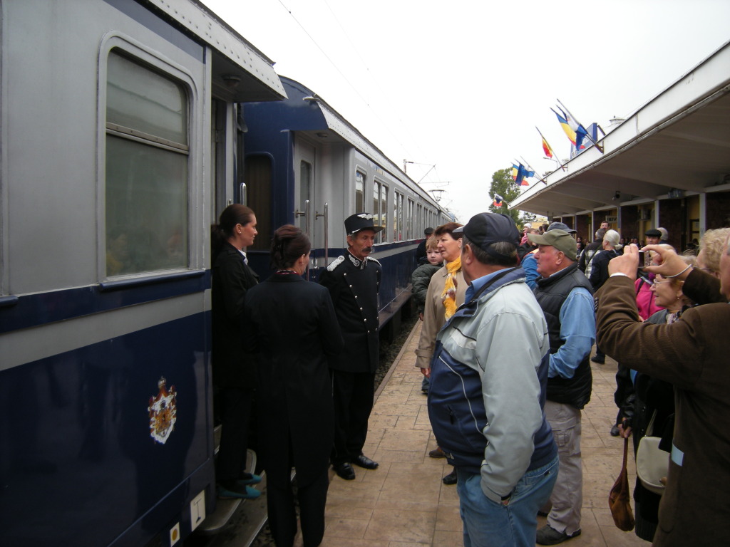 Trenul Regal la Alba Iulia DSCN4571_zps2d557193