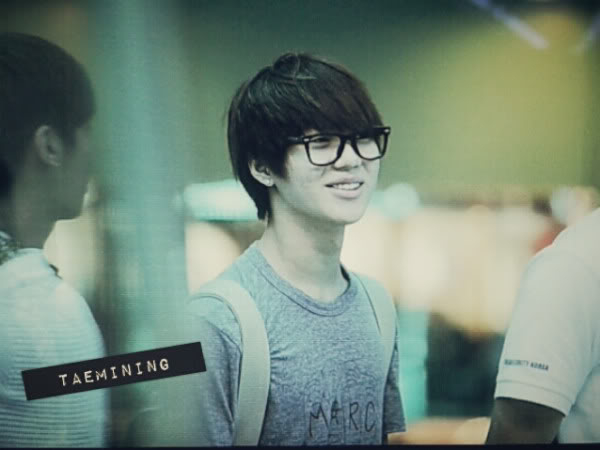 [17.09.12][pics]Taemin tại sân bay ngày 17/9 657570310