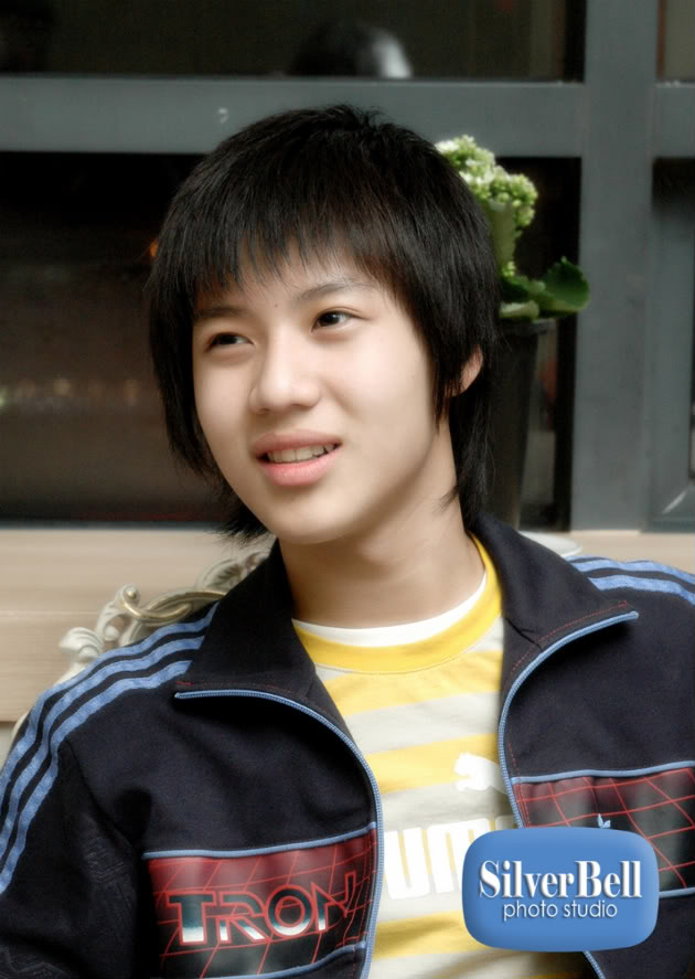 Những tấm ảnh Taemin thời pre-debut và mới debut TM