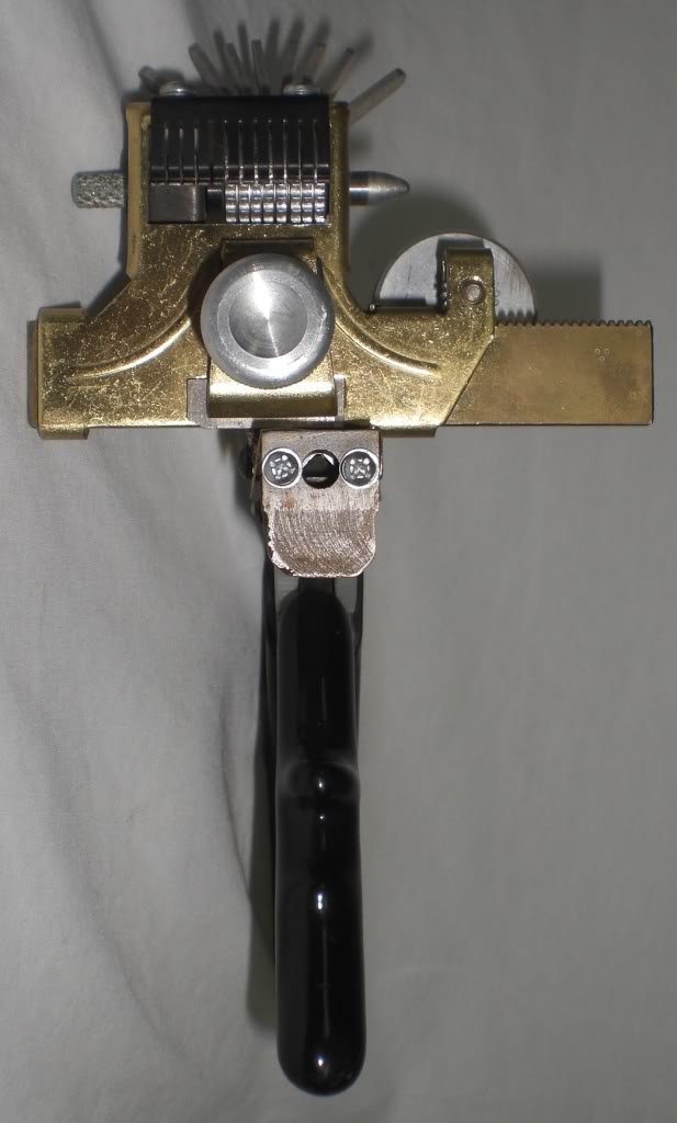 FOR SALE: Curtis Model 15 Cam Set Hand Held Key Code Cutter For Honda Motorcycles CIMG2069