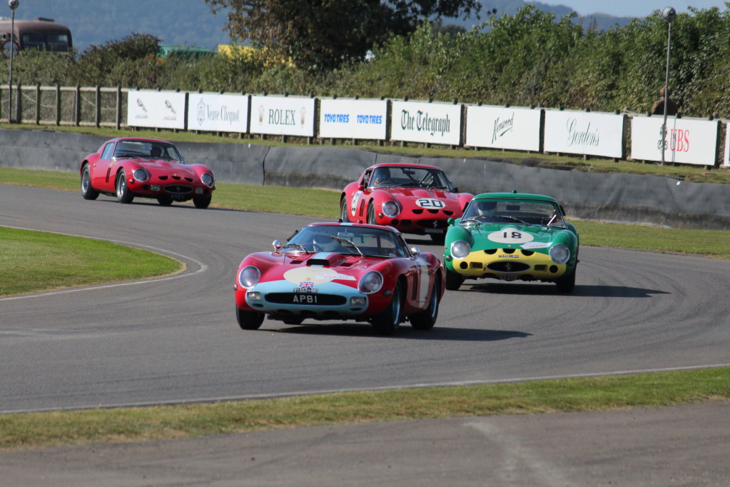 Uno más en este foro: Fotógrafo, viajero y apasionado de los coches clásicos. IMG_1998_zps4abbd5f4