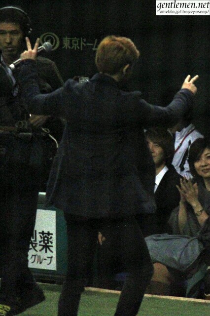 [PICS][24.11.12] Yoseob @  Baseball Game at Tokyo Dome 692566100