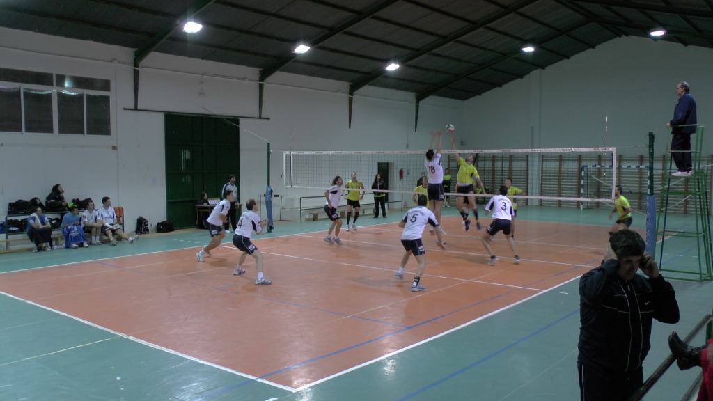 4ª Jornada: C.V. Arahal - Costa del Voley (1ª Andaluza Senior de Voleibol 2012) S1150103_zpsc97d29e0