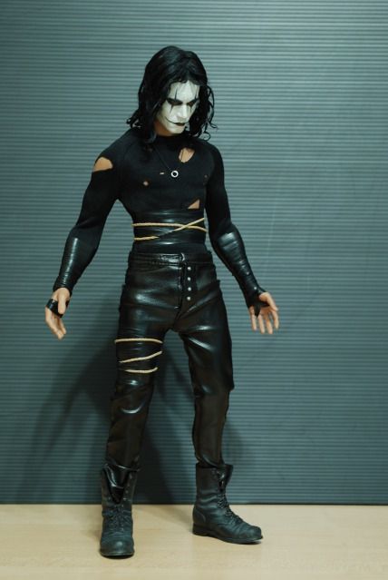 THE CROW  1:6 - by arrovve Thecrowfull