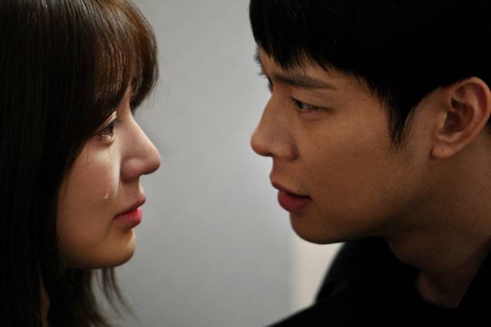 [20.12.12][Pics] New Stills of Yoochun in “Missing You”  2012122011583878