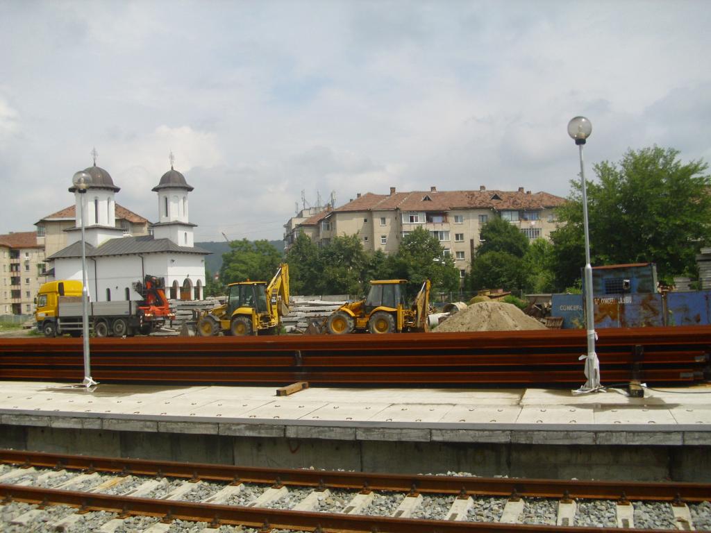 Lucrări modernizare gara Râmnicu-Vâlcea - Pagina 11 DSCI0016_zpsecaec076