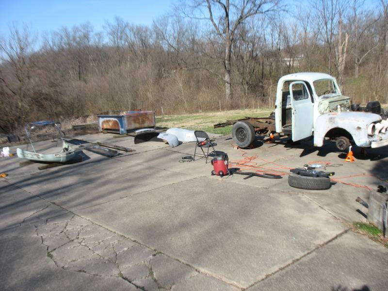 52 Ford F-1 Pickup Project F1Day4003