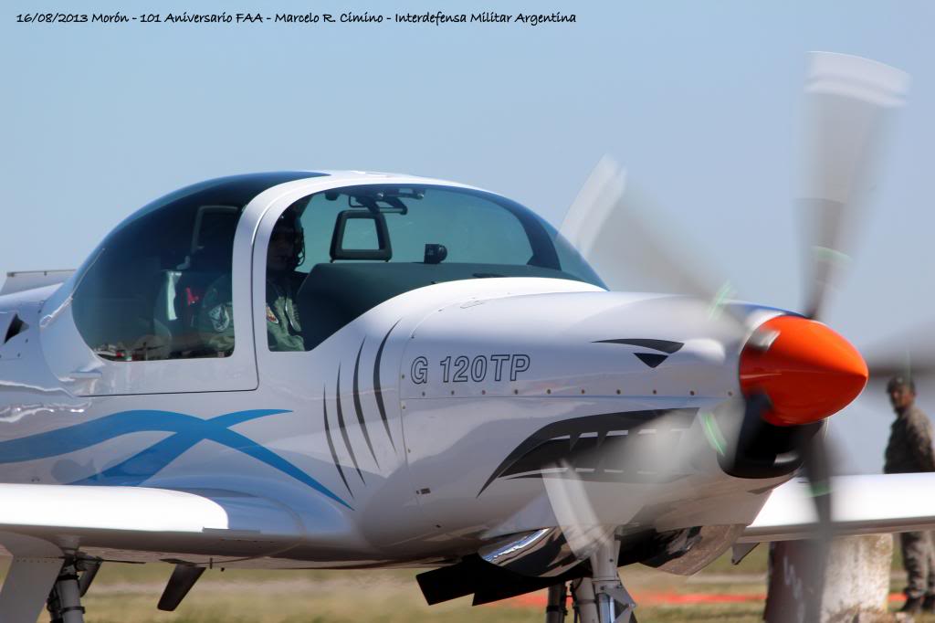 Acto central 101° Aniversario Fuerza Aérea Argentina - Morón - Página 3 0025_zps1674d805