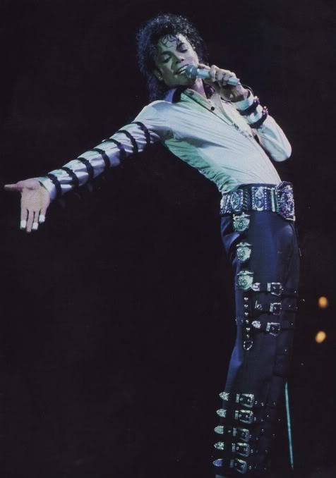 tour - Bad World Tour Onstage- Various - Page 2 308