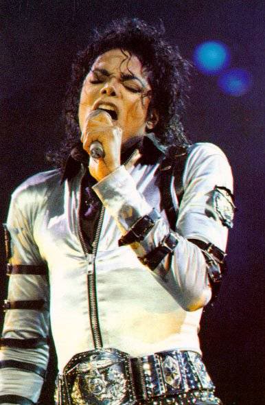 tour - Bad World Tour Onstage- Various - Page 2 334