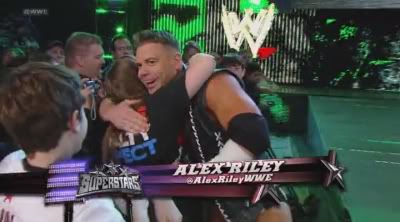 Dashing Warriors Pic.... (Alex Riley) - Page 4 Normal_Capture002525