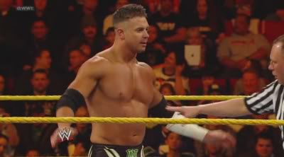 Dashing Warriors Pic.... (Alex Riley) - Page 4 Normal_Capture013122