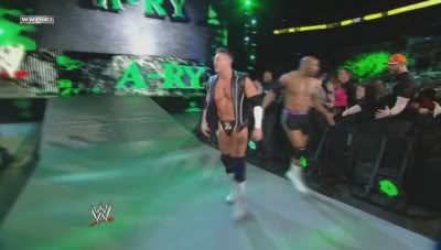 Dashing Warriors Pic.... (Alex Riley) - Page 3 Normal_Capture028016