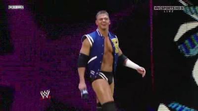 Dashing Warriors Pic.... (Alex Riley) - Page 2 Normal_WWE_Monday_Night_RAW_2010_11_22_HDTV_XviD_avi_001635600