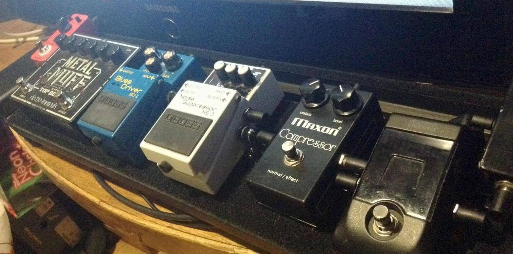 Pedalboard + Pedalcase DIY  1_zpsrj4quo9h