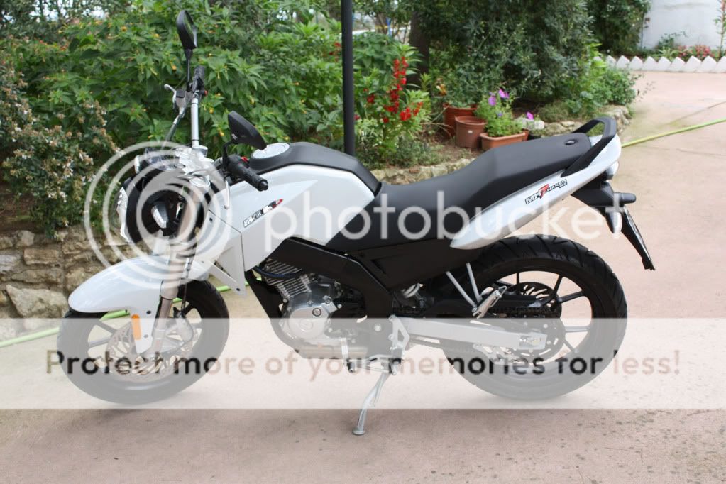 [Vendida]Vendo Motor Hispania 125cc MH7 naked - 1350€ IMG_0356