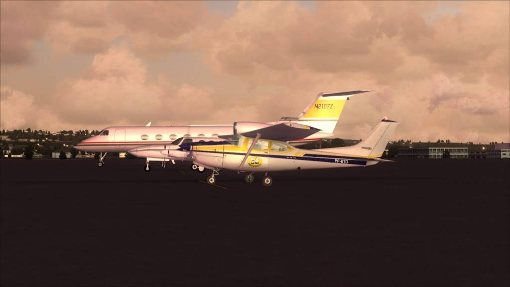 "FSX" Seattle Boeings Field KBFI - Olympia 44T -2011-apr-15-003