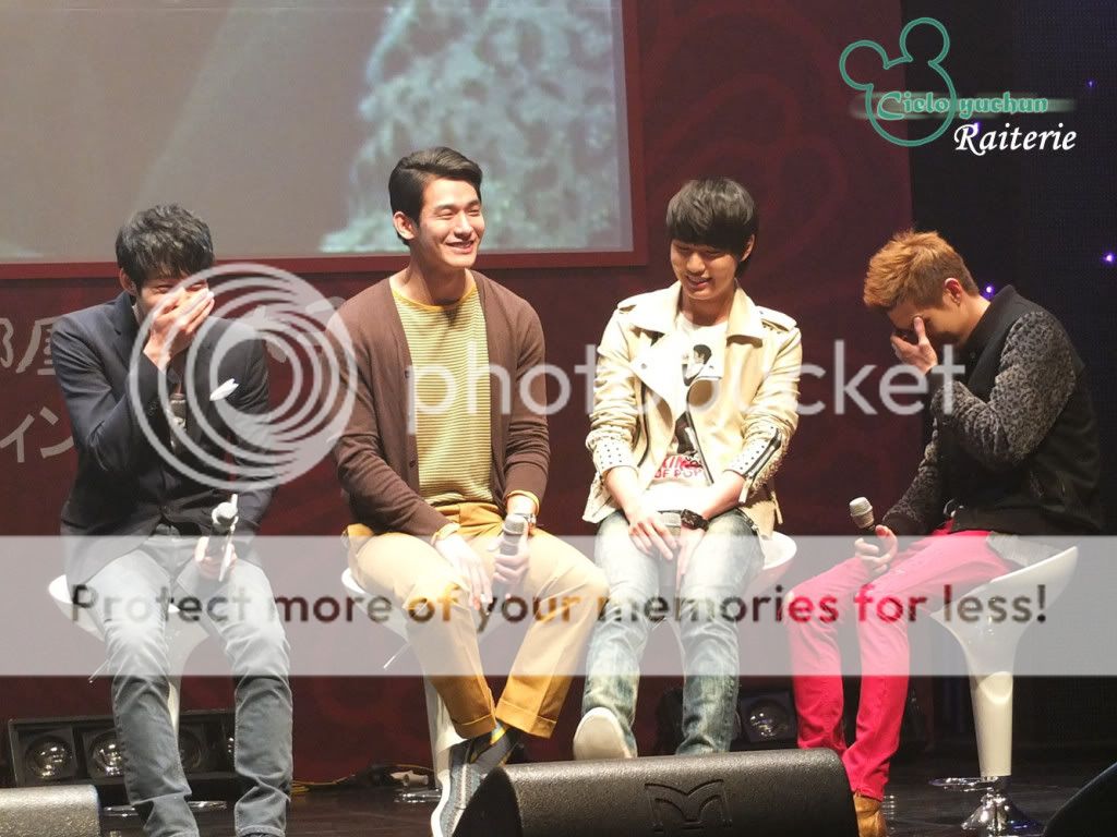 FOTOS "Rooftop Prince" Fanmeeting (31/03/2012) Parte 4 13530499