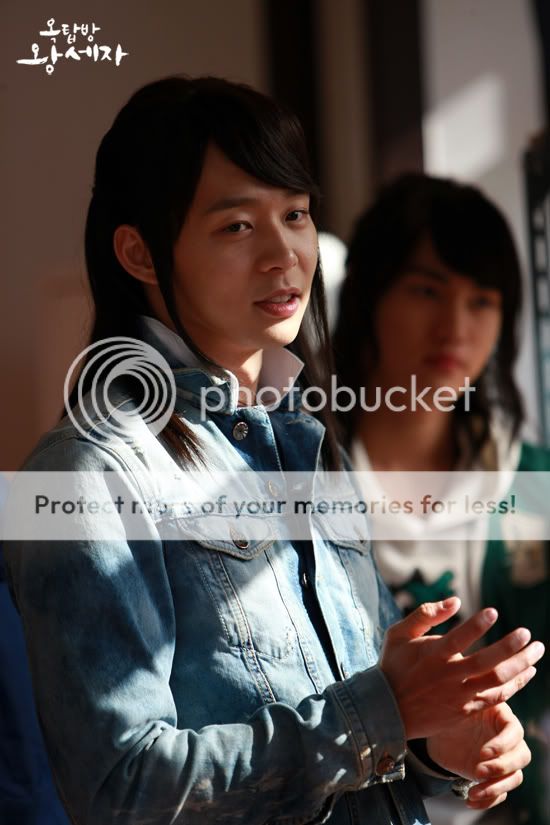 FOTOS "Rooftop Prince" Galeria Oficial (04/04/2012) 20897205