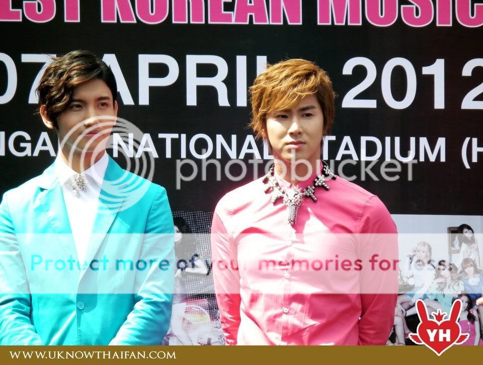 FOTOS "MBC Korean Music Wave" en Bangkok - Conferencia de Prensa (06/04/2012) parte 4 232