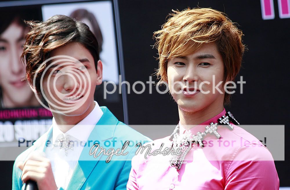 FOTOS "MBC Korean Music Wave" en Bangkok - Conferencia de Prensa (06/04/2012) parte 4 32-1