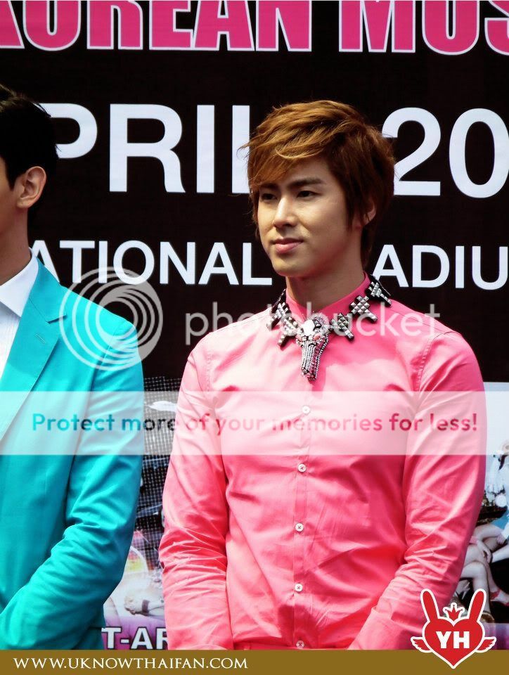 FOTOS "MBC Korean Music Wave" en Bangkok - Conferencia de Prensa (06/04/2012) parte 4 34