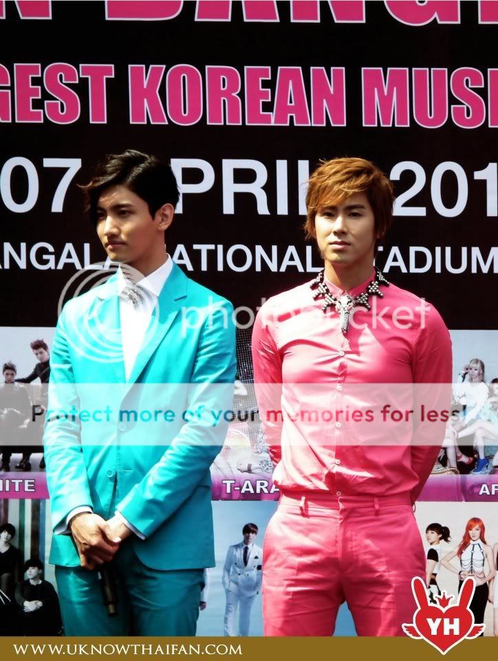 FOTOS "MBC Korean Music Wave" en Bangkok - Conferencia de Prensa (06/04/2012) parte 4 45