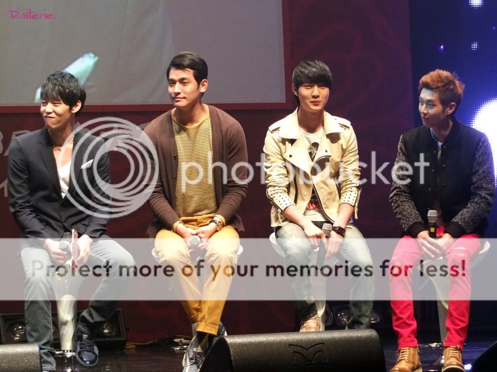 FOTOS "Rooftop Prince" Fanmeeting (31/03/2012) Parte 5 552054136