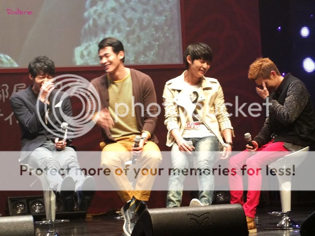 FOTOS "Rooftop Prince" Fanmeeting (31/03/2012) Parte 5 552058064