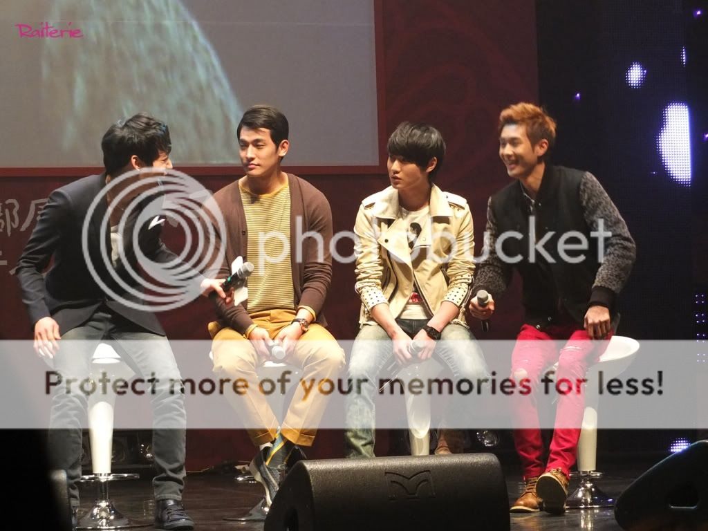 FOTOS "Rooftop Prince" Fanmeeting (31/03/2012) Parte 5 552063995