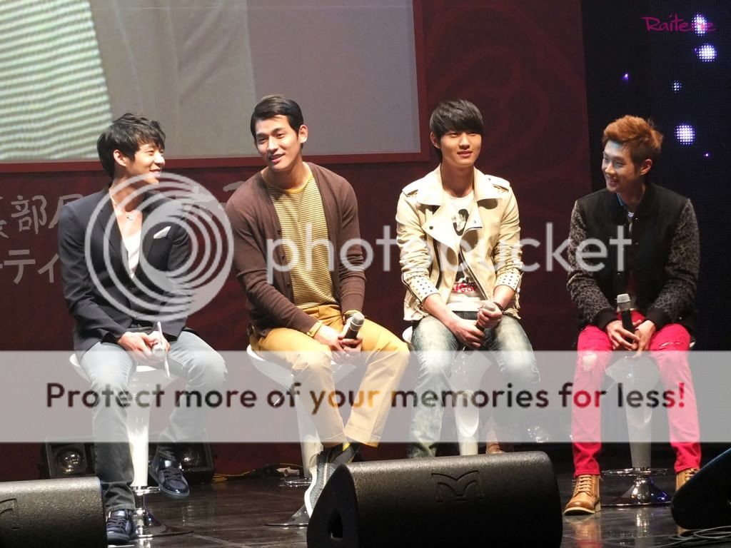 FOTOS "Rooftop Prince" Fanmeeting (31/03/2012) Parte 5 552068586