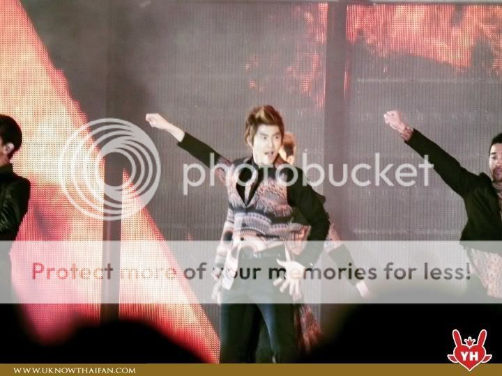 FOTOS "MBC Korean Music Wave" en Bangkok - TVXQ (07/04/2012) parte 3 554698_338893889502882_100450676680539_944818_1292965731_n