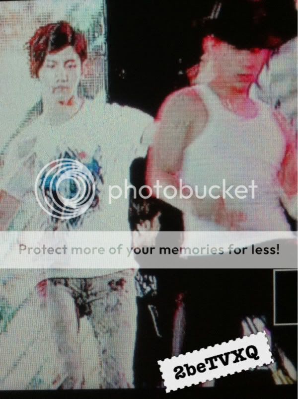 FOTOS "MBC Korean Music Wave" en Bangkok - Ensayo de TVXQ (06/04/2012) 554940222