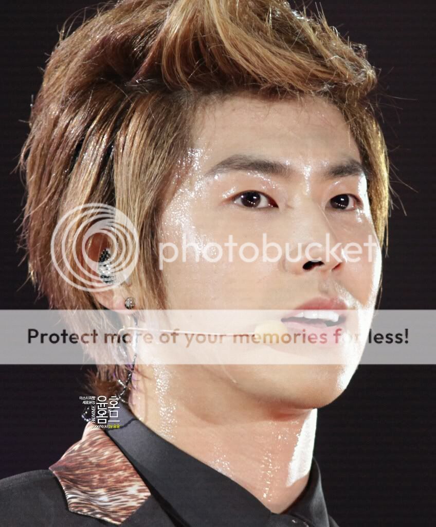 FOTOS "MBC Korean Music Wave" en Bangkok - TVXQ (07/04/2012) parte 5 556589897