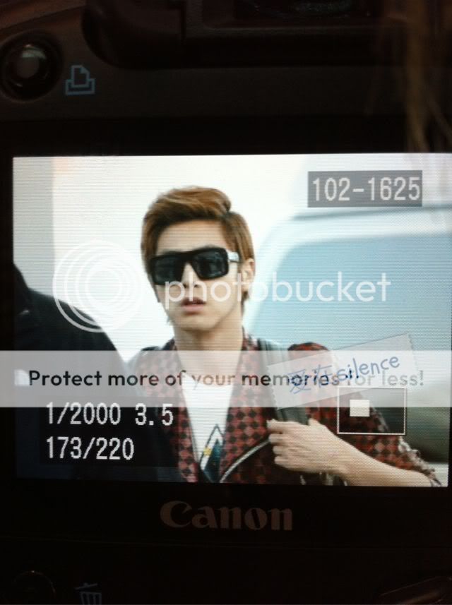 FOTOS "Aeropuerto Incheon" - TVXQ (05/04/2012) 5eac517djw1drovfyzkb3j