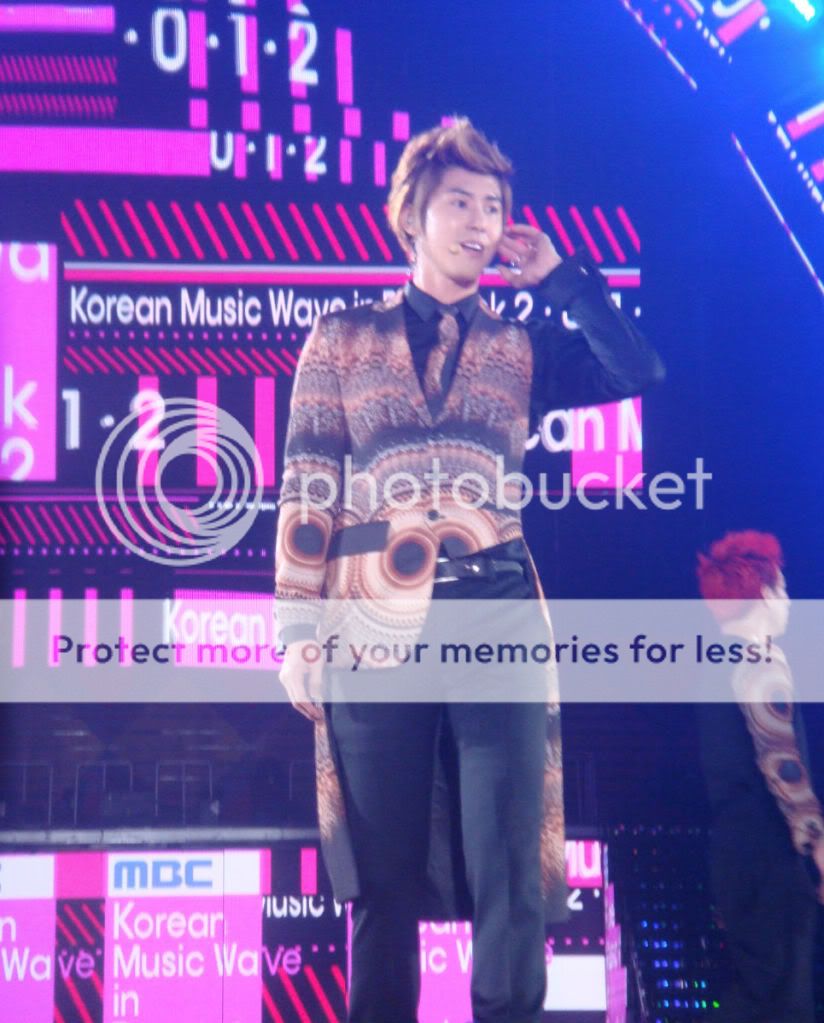 FOTOS "MBC Korean Music Wave" en Bangkok - TVXQ (07/04/2012) parte 2 87b87a98d43f87943696038ed21b0ef41ad53a36